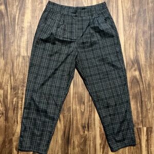 Black and white Plaid pants!